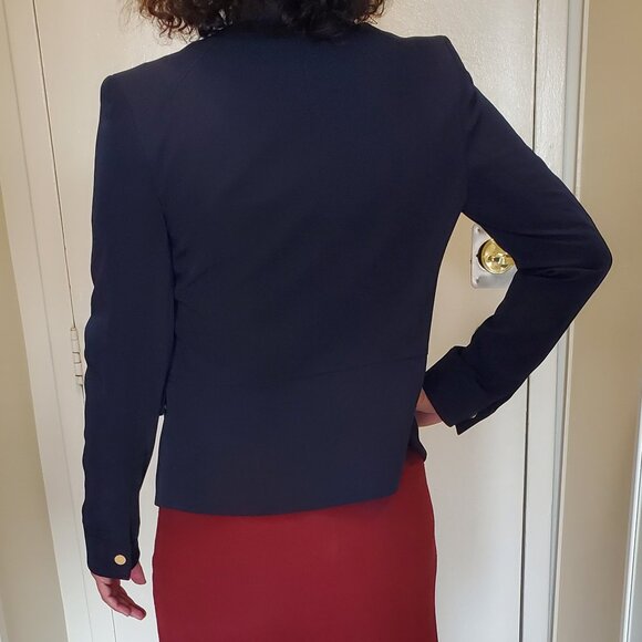 Stylish Anne Klein Silky-Polyester Blazer - Picture 4 of 7